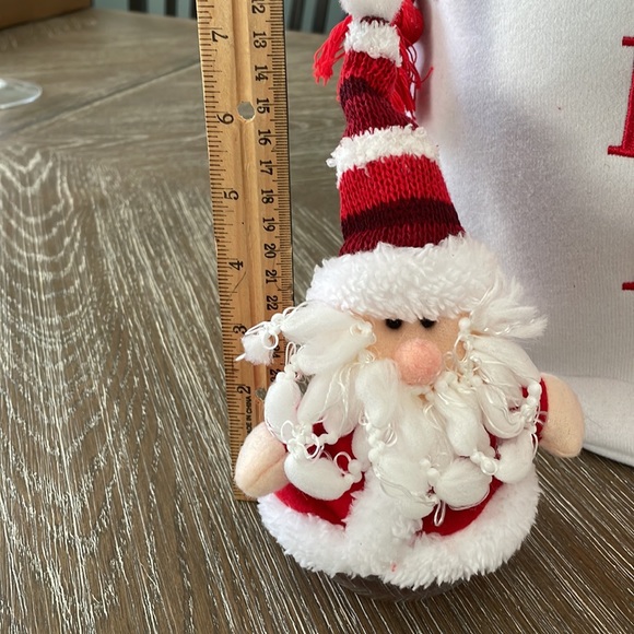 Christmas Decorations - Picture 5 of 7